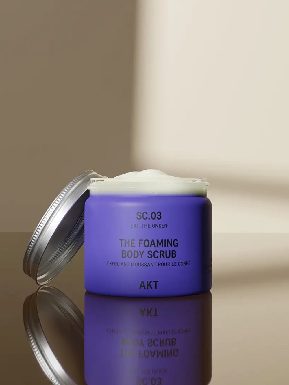 SC.03 The Foaming Body Scrub - onsen